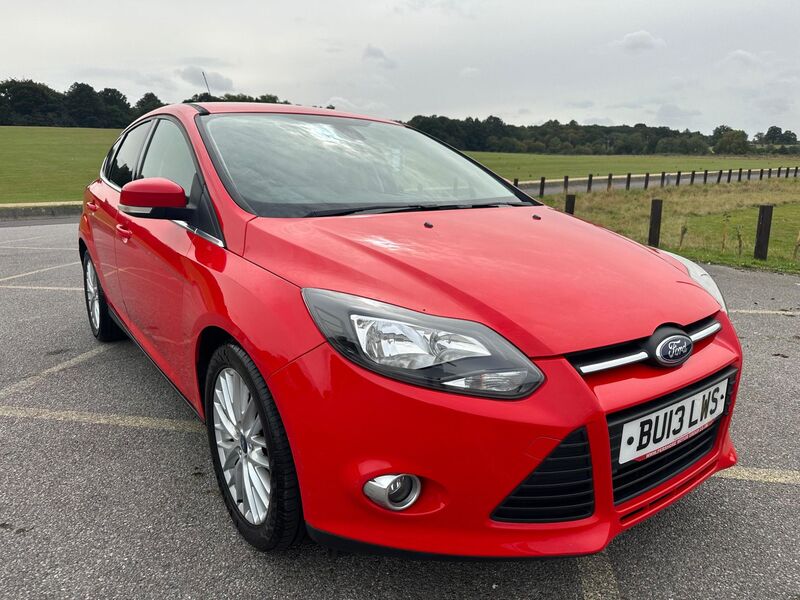 View FORD FOCUS 1.0T EcoBoost Zetec Euro 5 (s/s) 5dr