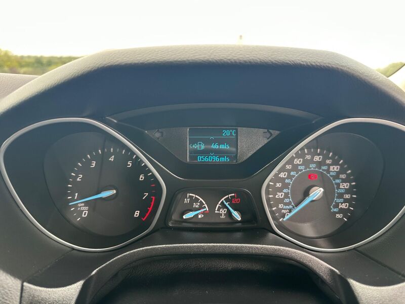 FORD FOCUS