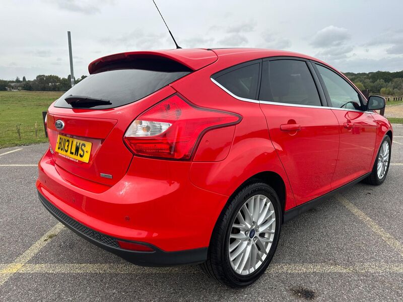 FORD FOCUS