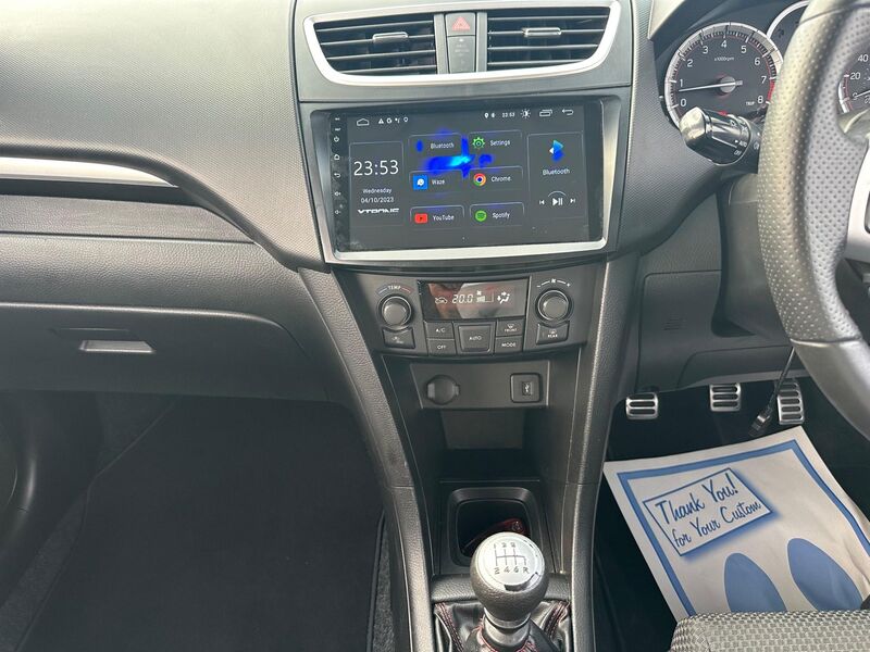 SUZUKI SWIFT