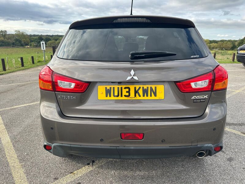 MITSUBISHI ASX