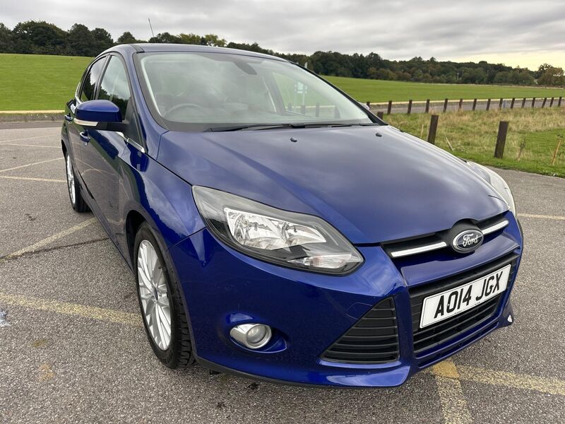 View FORD FOCUS 1.0T EcoBoost Zetec Navigator Euro 5 (s/s) 5dr