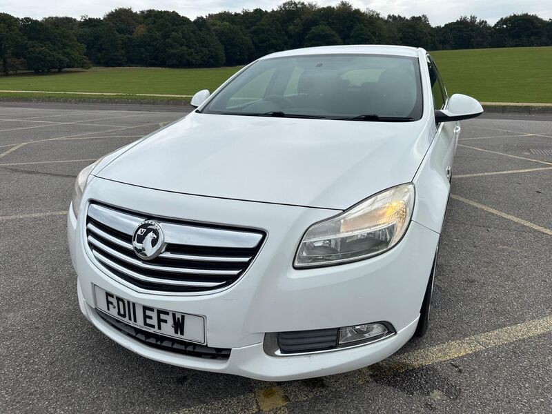VAUXHALL INSIGNIA