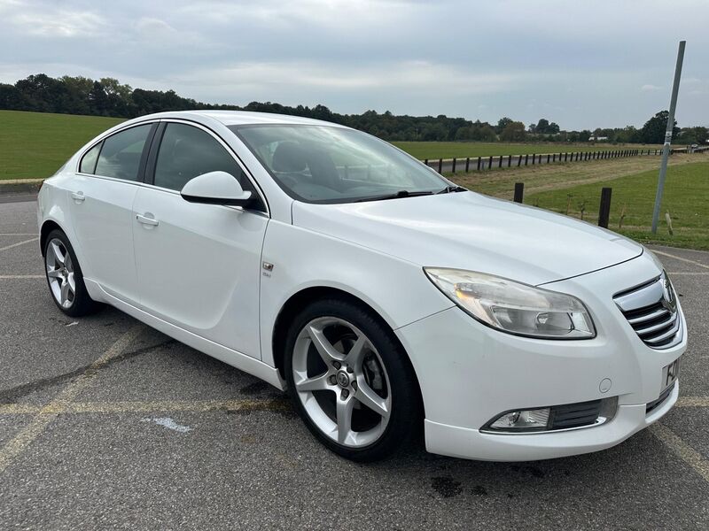 VAUXHALL INSIGNIA