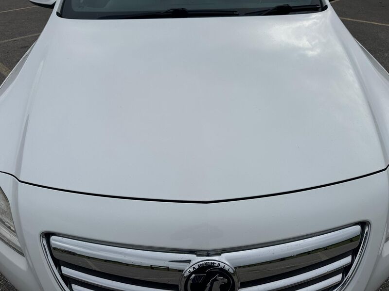VAUXHALL INSIGNIA