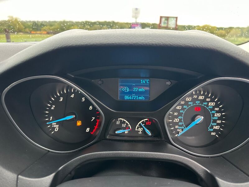 FORD FOCUS