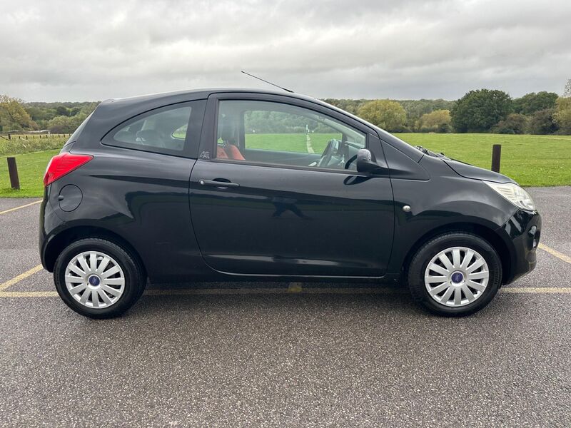 FORD KA