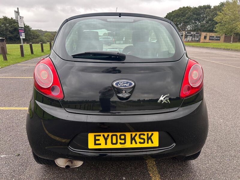 FORD KA