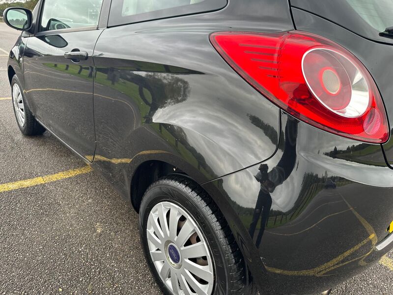 FORD KA