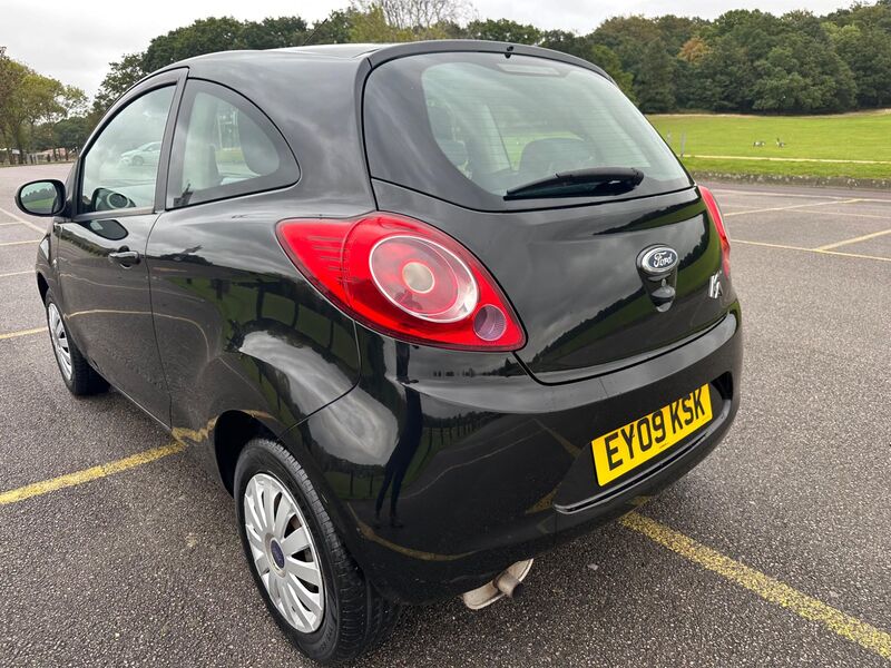 FORD KA