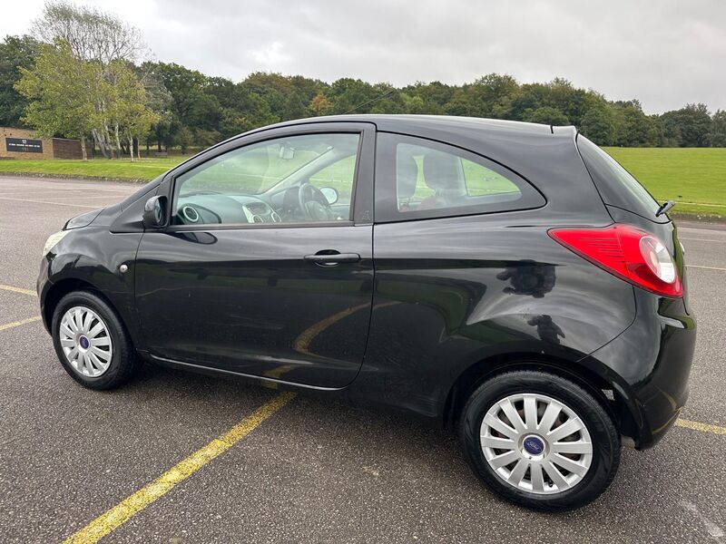 FORD KA