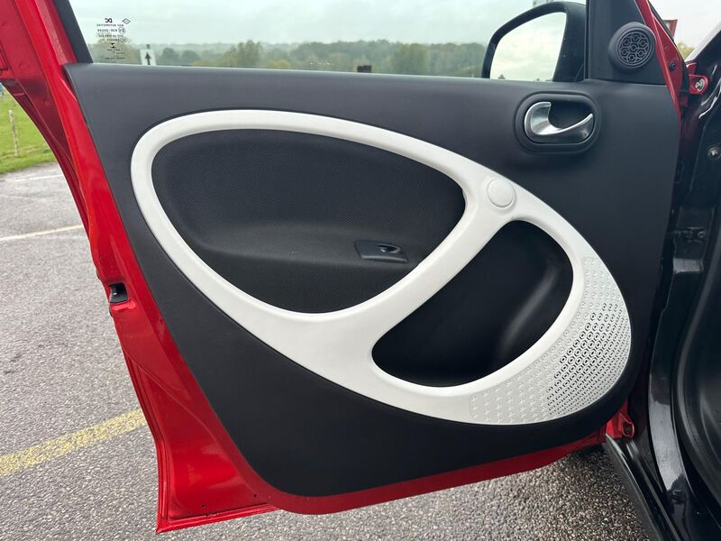 SMART FORFOUR