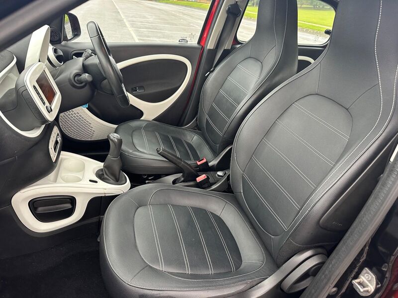 SMART FORFOUR