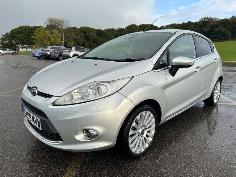 FORD FIESTA