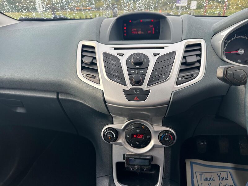 FORD FIESTA