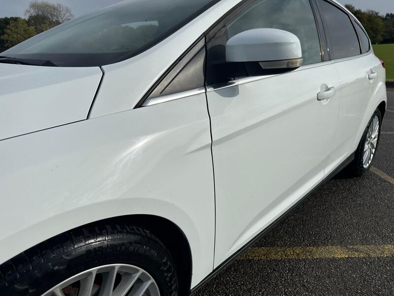 FORD FOCUS