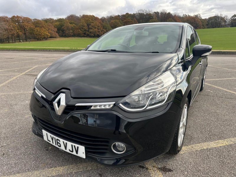 RENAULT CLIO
