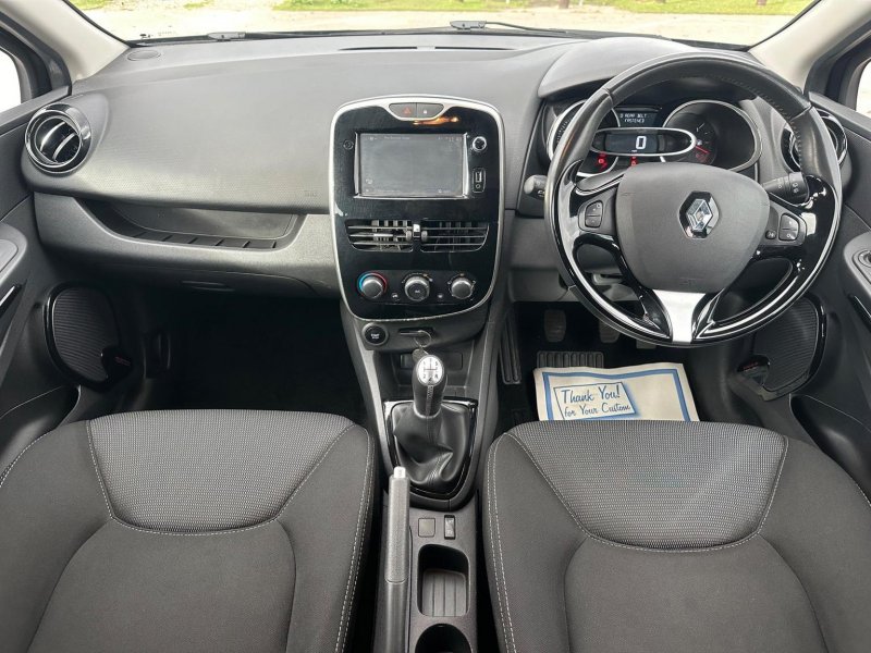 RENAULT CLIO