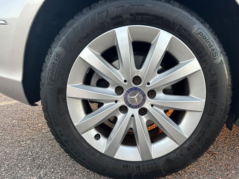 MERCEDES-BENZ B CLASS