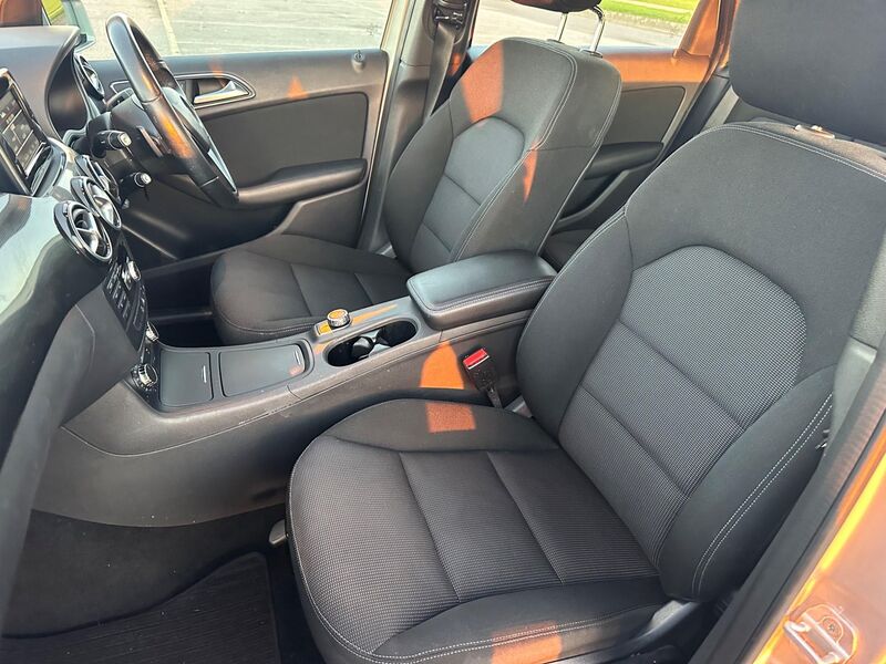 MERCEDES-BENZ B CLASS