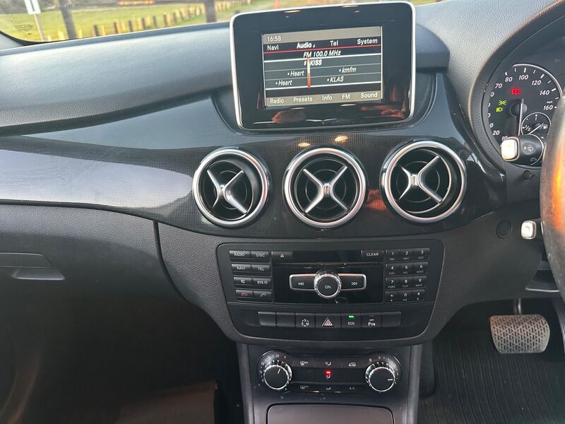 MERCEDES-BENZ B CLASS