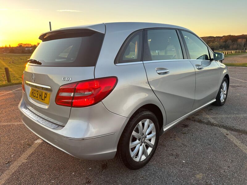 MERCEDES-BENZ B CLASS