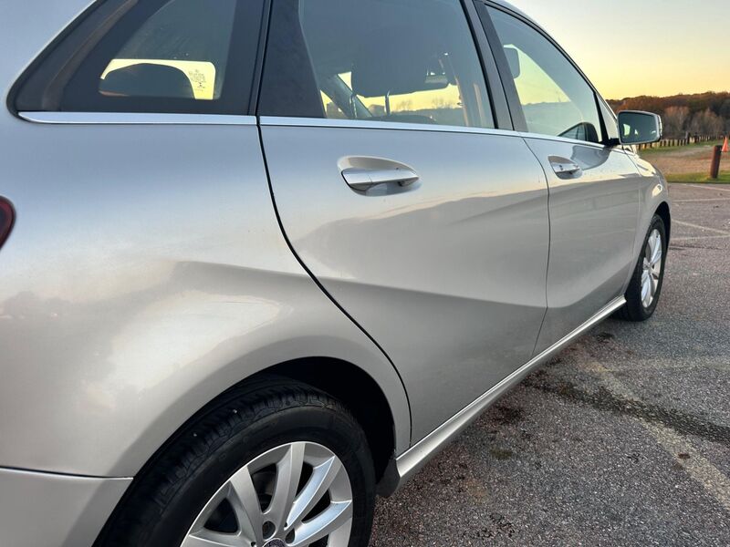 MERCEDES-BENZ B CLASS