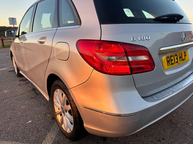 MERCEDES-BENZ B CLASS