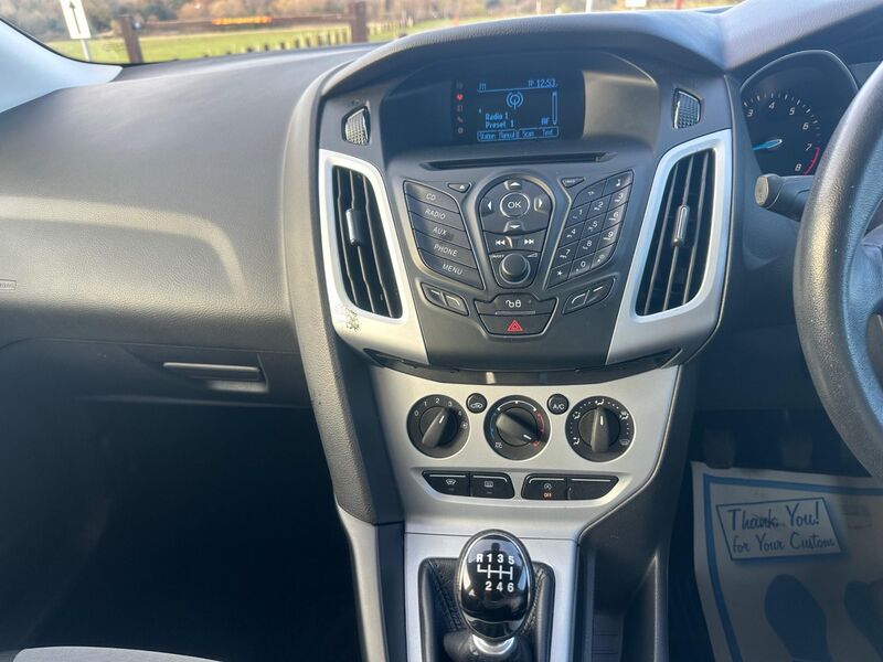 FORD FOCUS