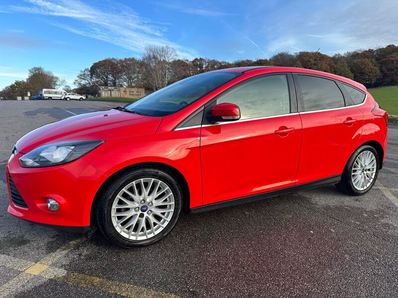 FORD FOCUS