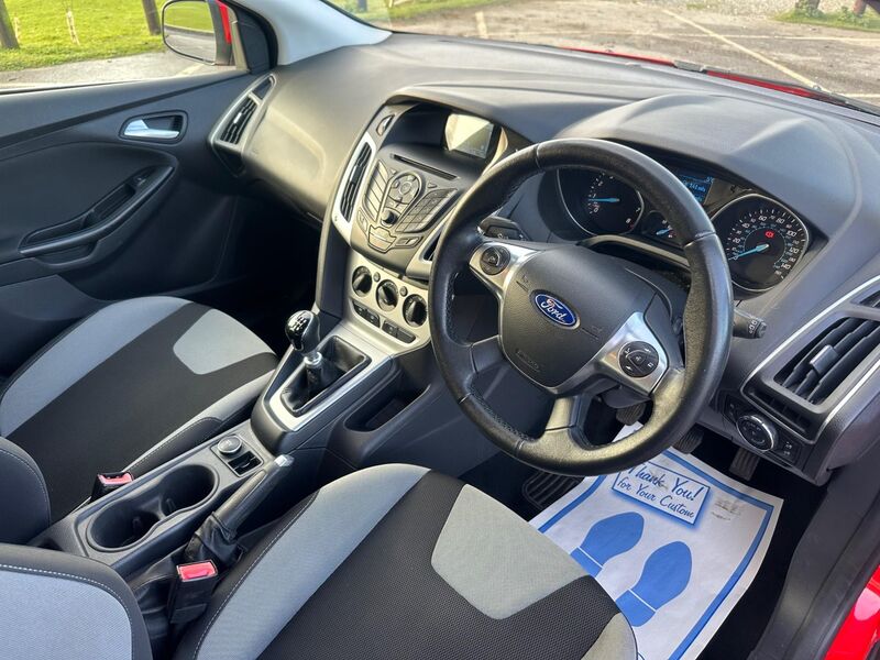 FORD FOCUS
