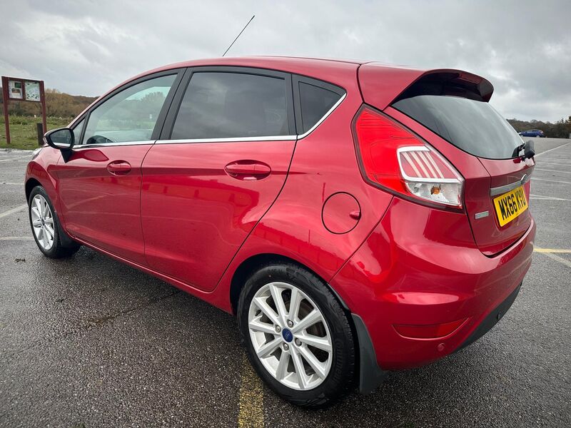 FORD FIESTA