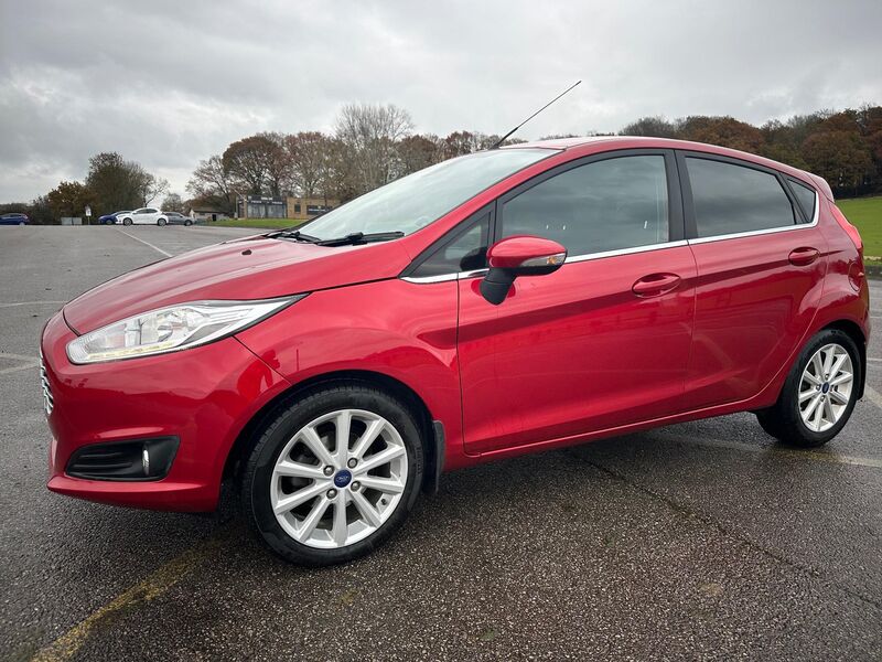 FORD FIESTA
