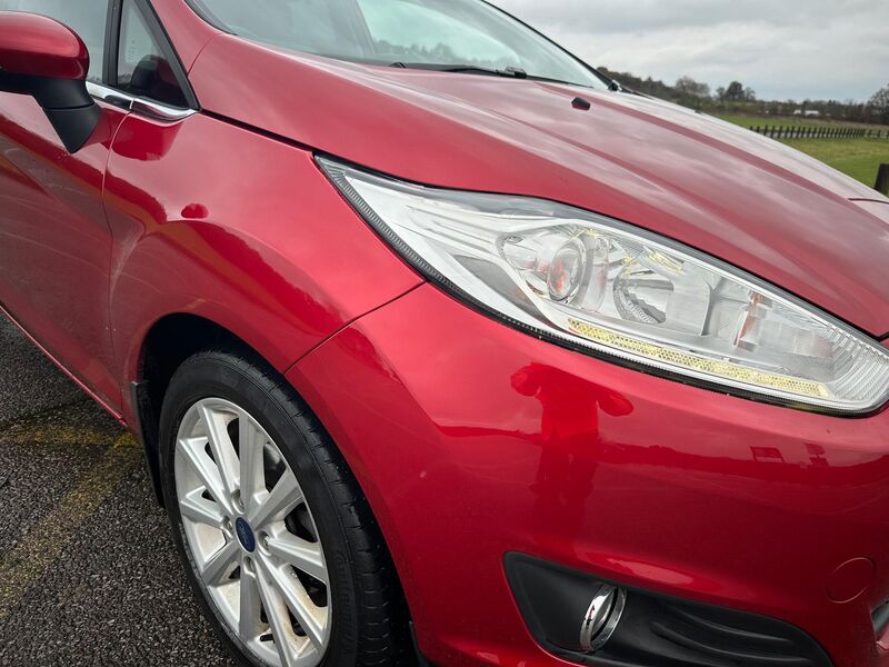 FORD FIESTA