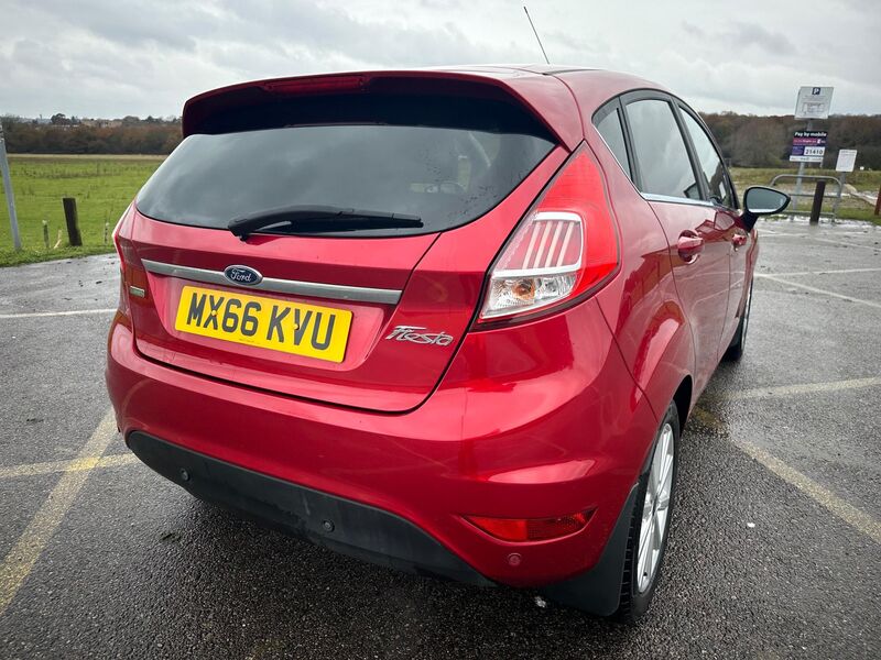 FORD FIESTA