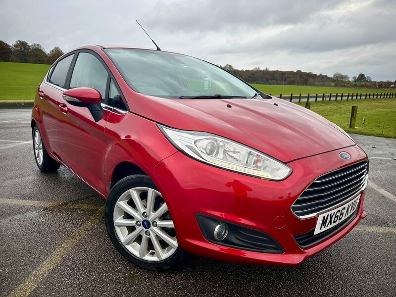 View FORD FIESTA 1.0T EcoBoost Titanium Euro 6 (s/s) 5dr