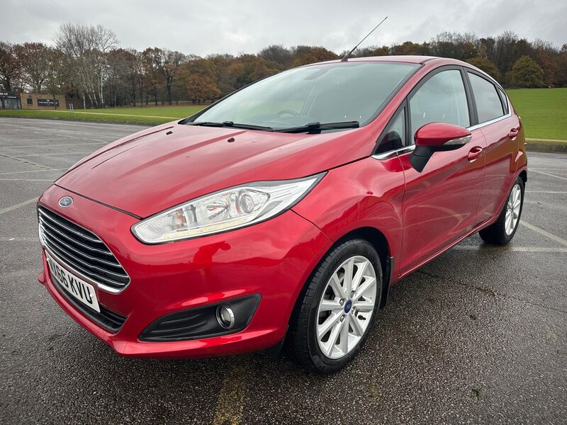 FORD FIESTA