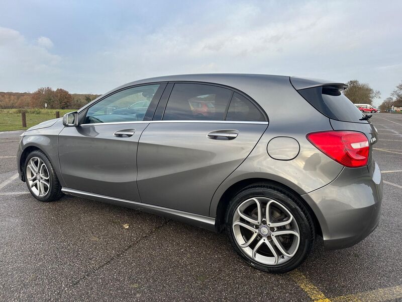 MERCEDES-BENZ A CLASS