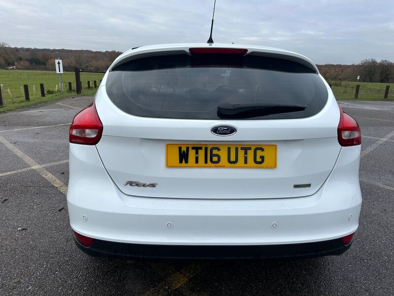 FORD FOCUS
