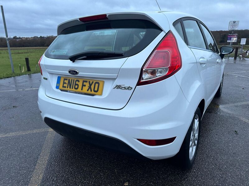 FORD FIESTA