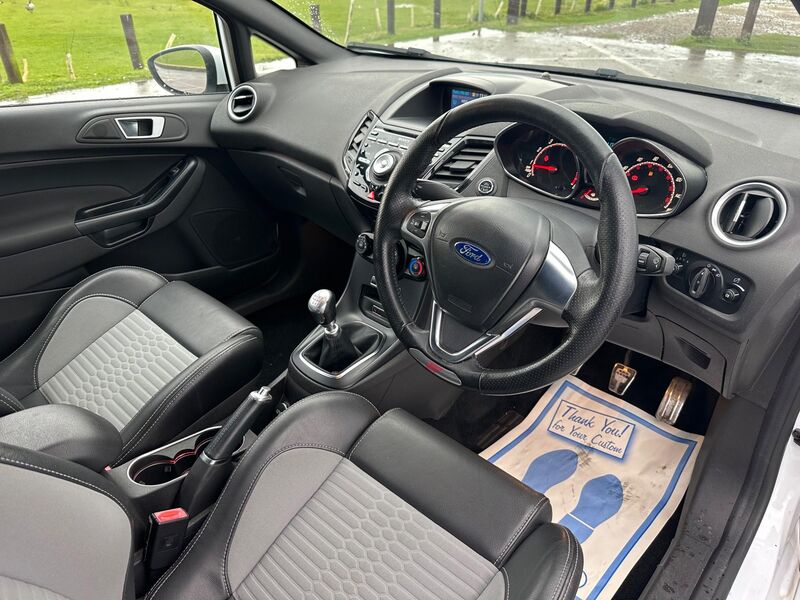 FORD FIESTA