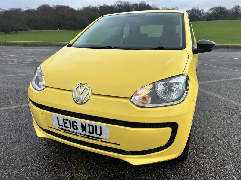 VOLKSWAGEN UP