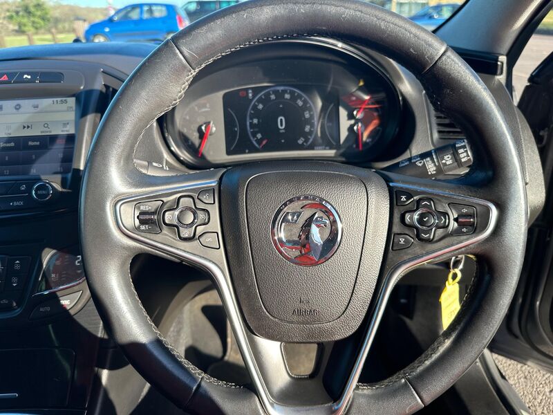VAUXHALL INSIGNIA
