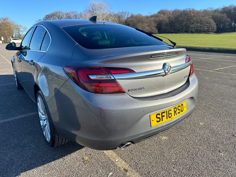 VAUXHALL INSIGNIA