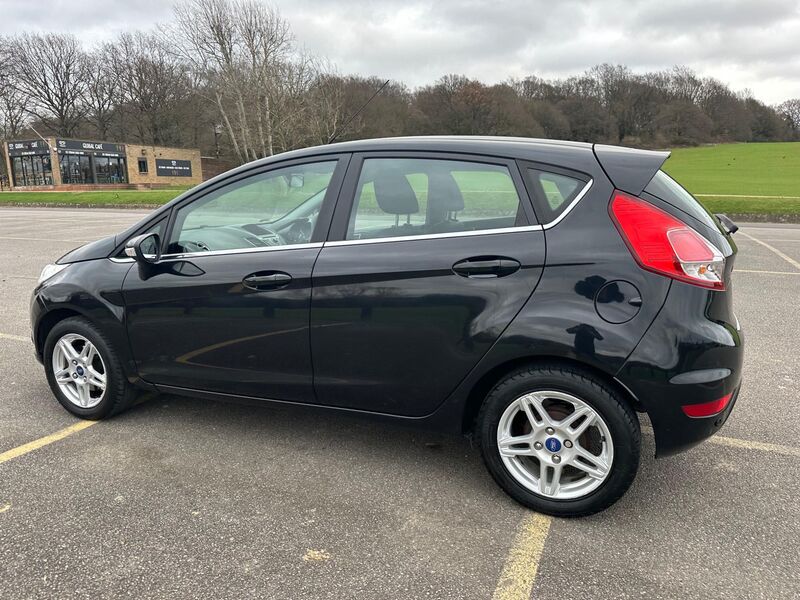 FORD FIESTA