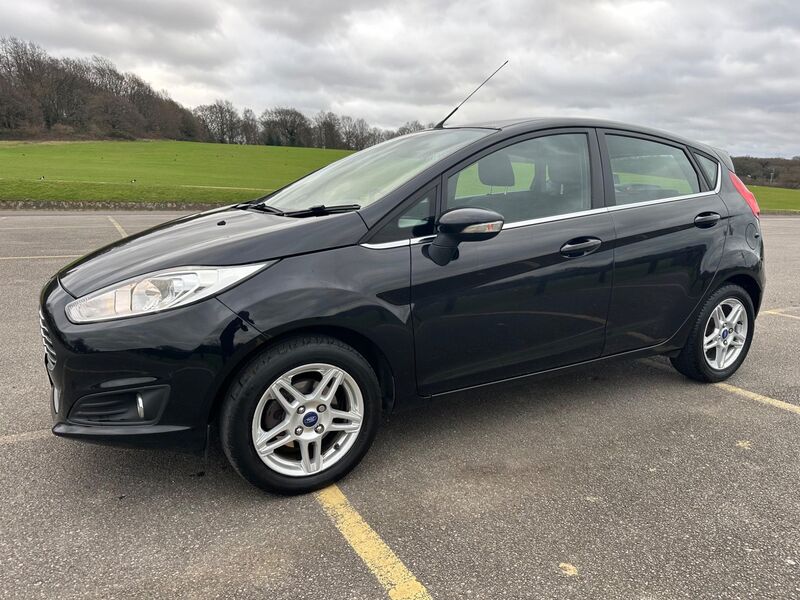FORD FIESTA