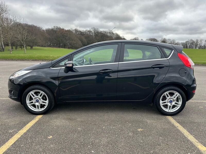 FORD FIESTA