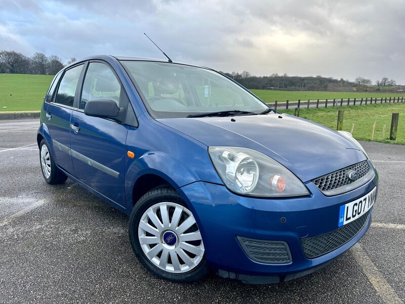 View FORD FIESTA 1.6 Style Climate 5dr