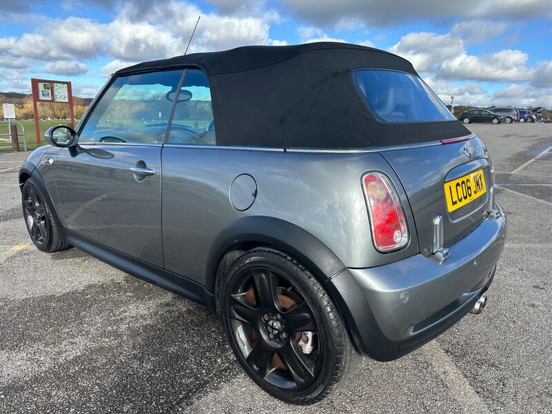 MINI CONVERTIBLE