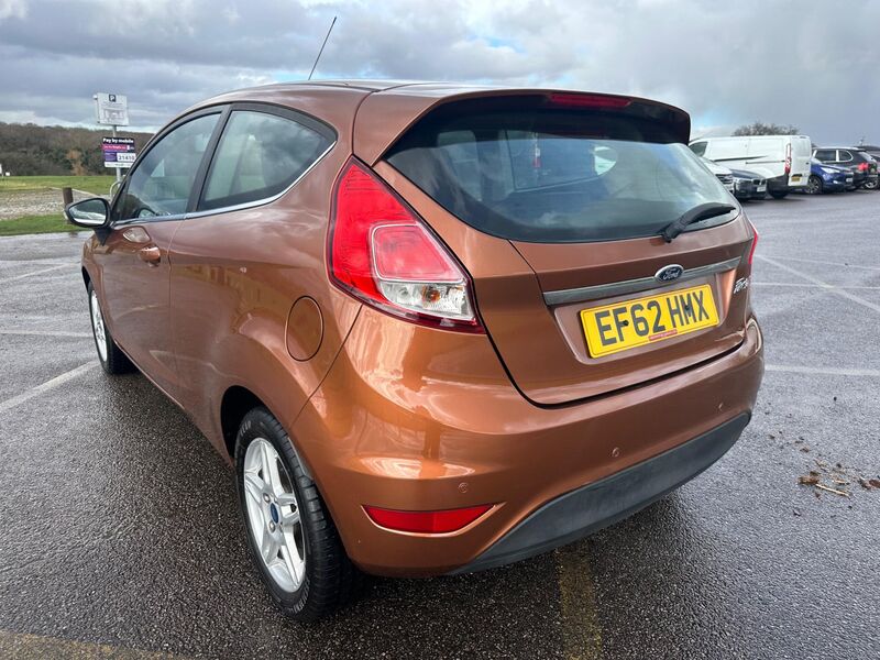 FORD FIESTA